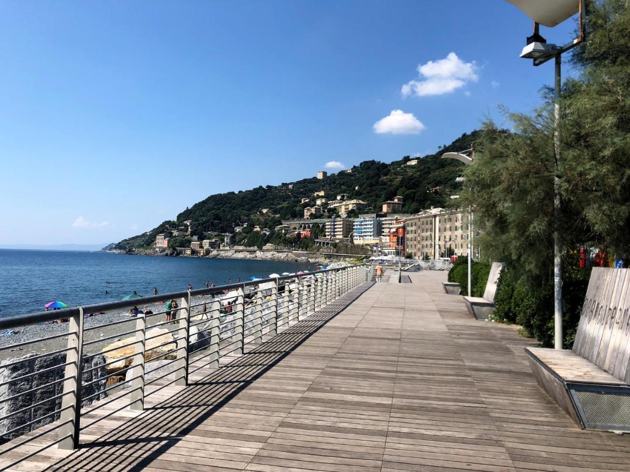 House Claudia By Holiday World Apartman Genova Kültér fotó